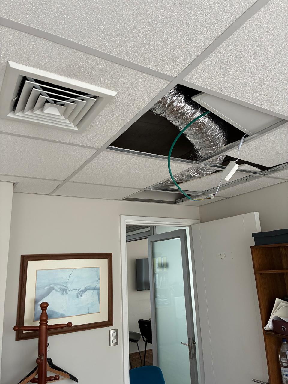 Difusor de aire instalado en cielo